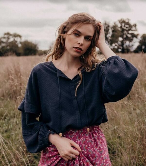 blouse blondinette