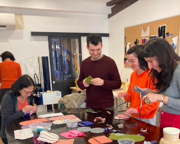 participants ateliers de couture le point commun