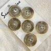 boutons vintages beiges et gris 20mm