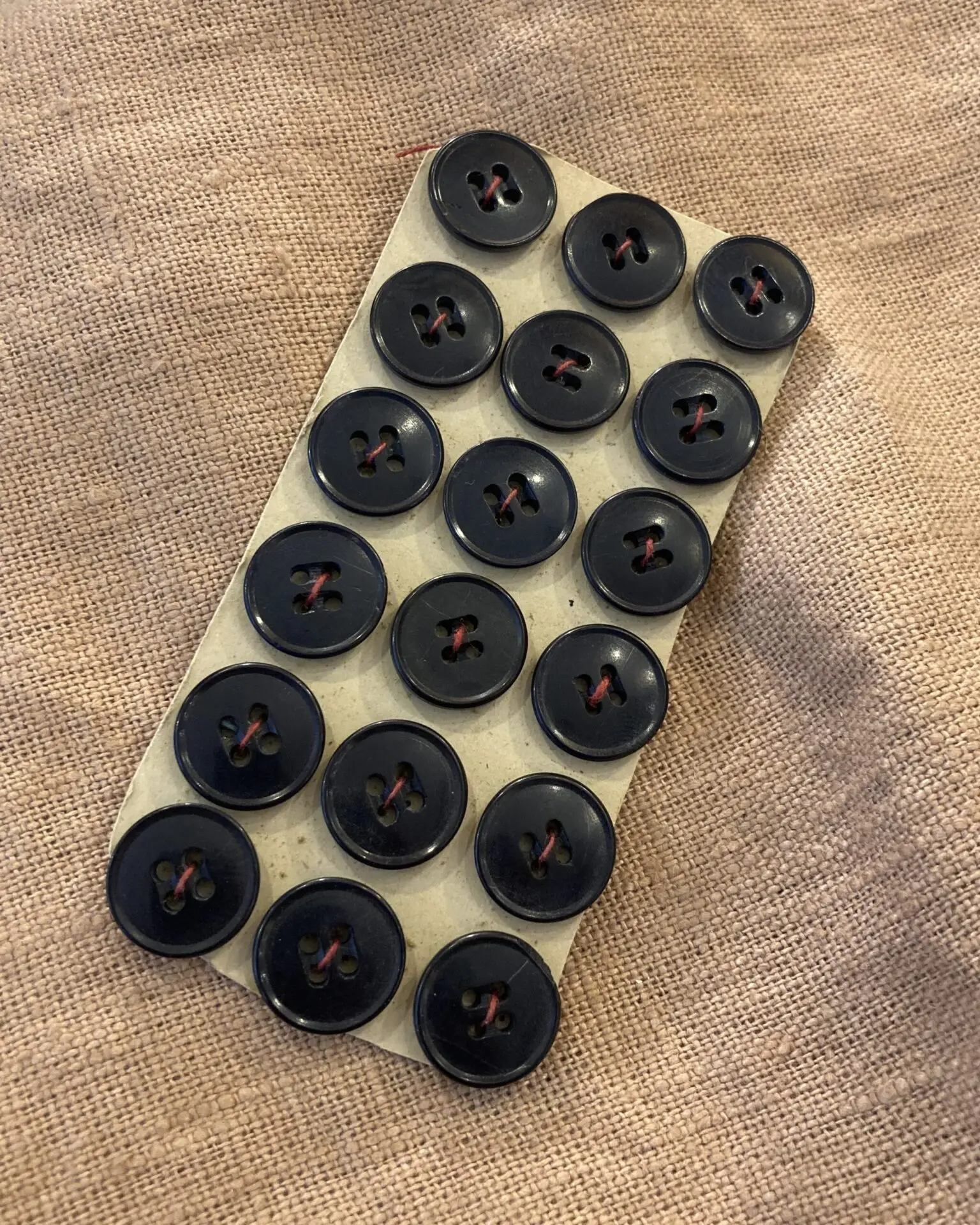 boutons vintages noirs 15mm