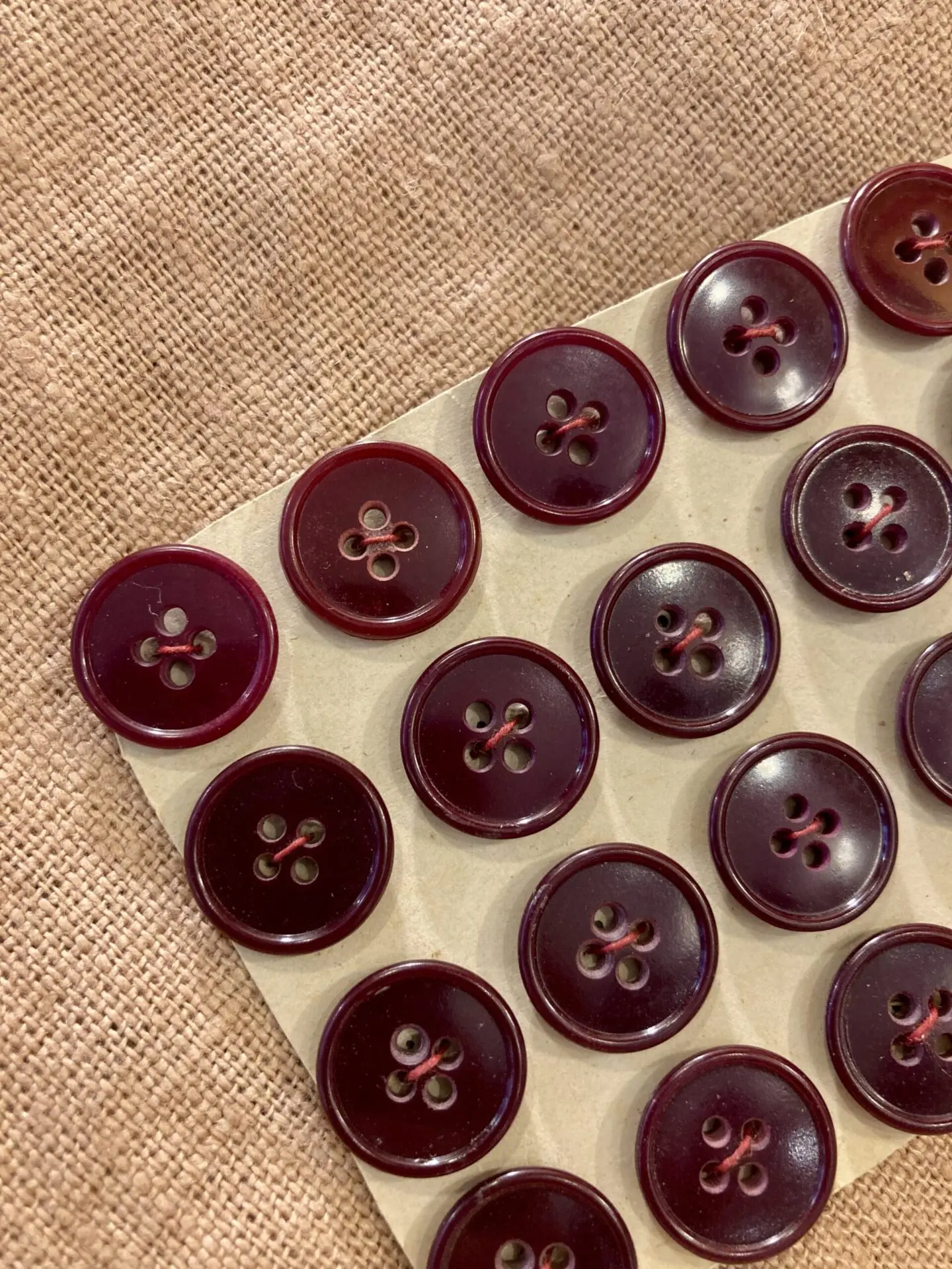 boutons vintages bordeaux 15mm